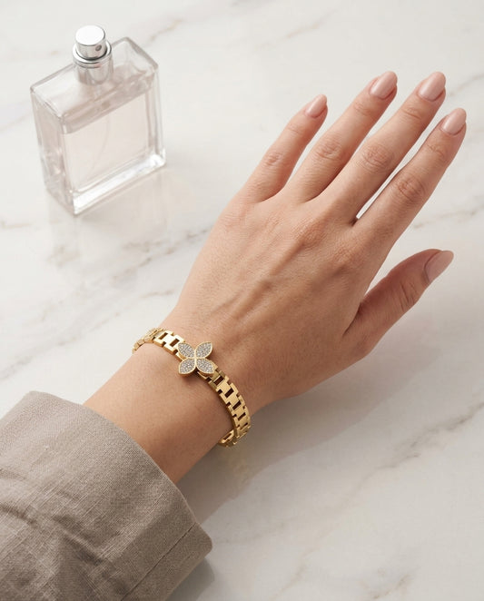Amel Openable Bracelet by Zarosh Jewel