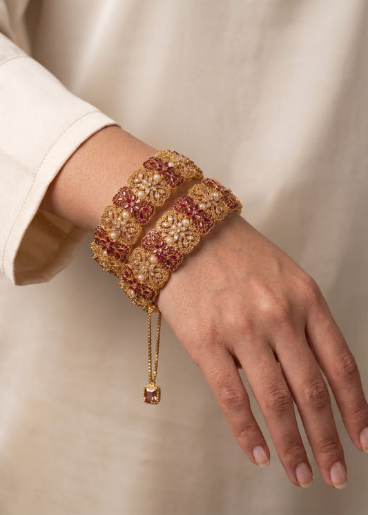 Iqra Royal Pearl Floral Karas by Zarosh Jewel