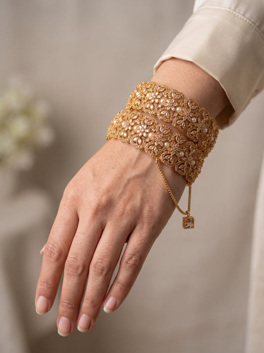 Iqra Royal Pearl Floral Karas