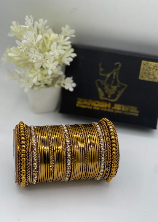Minha Bangle Set by Zarosh Jewel