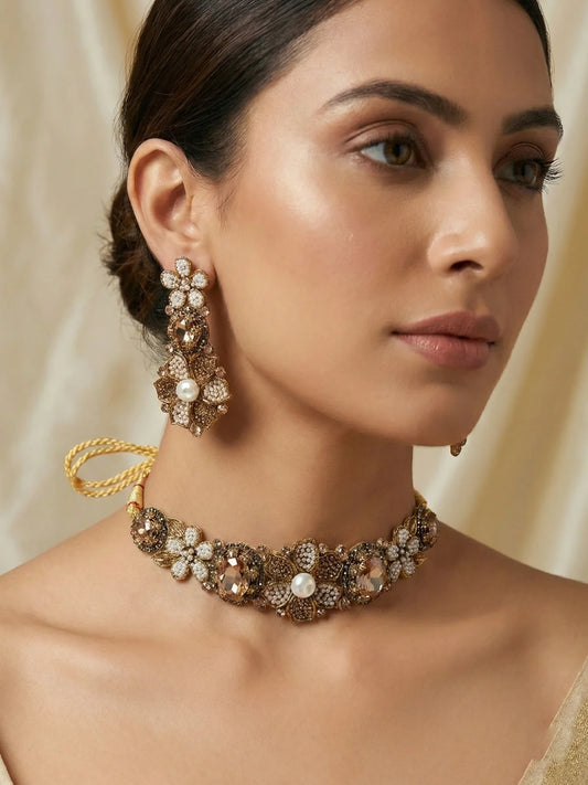 Sara Choker Set
