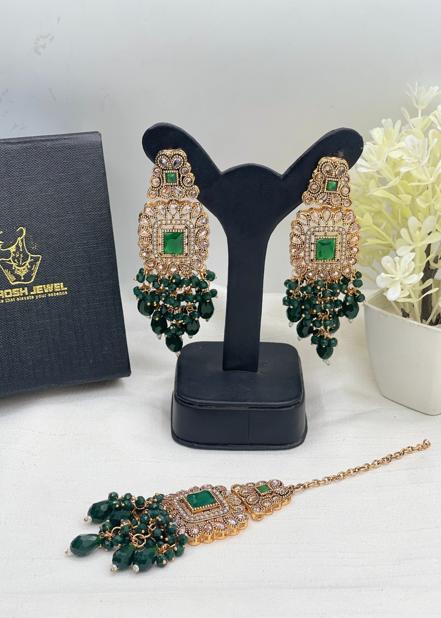 Isabella Earrings Tikka | ZAROSH JEWEL