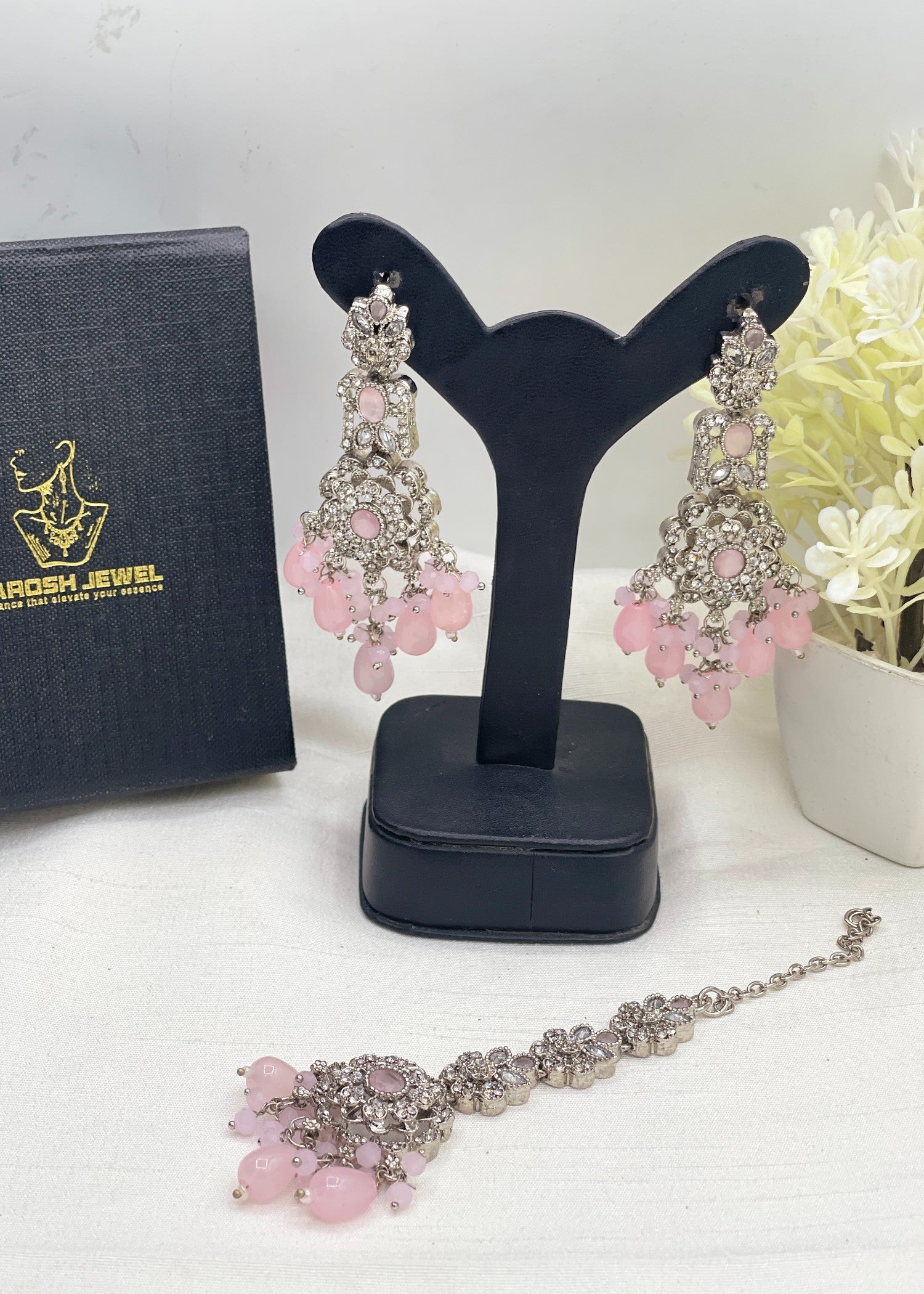 Sophia Earrings Tikka | ZAROSH JEWEL
