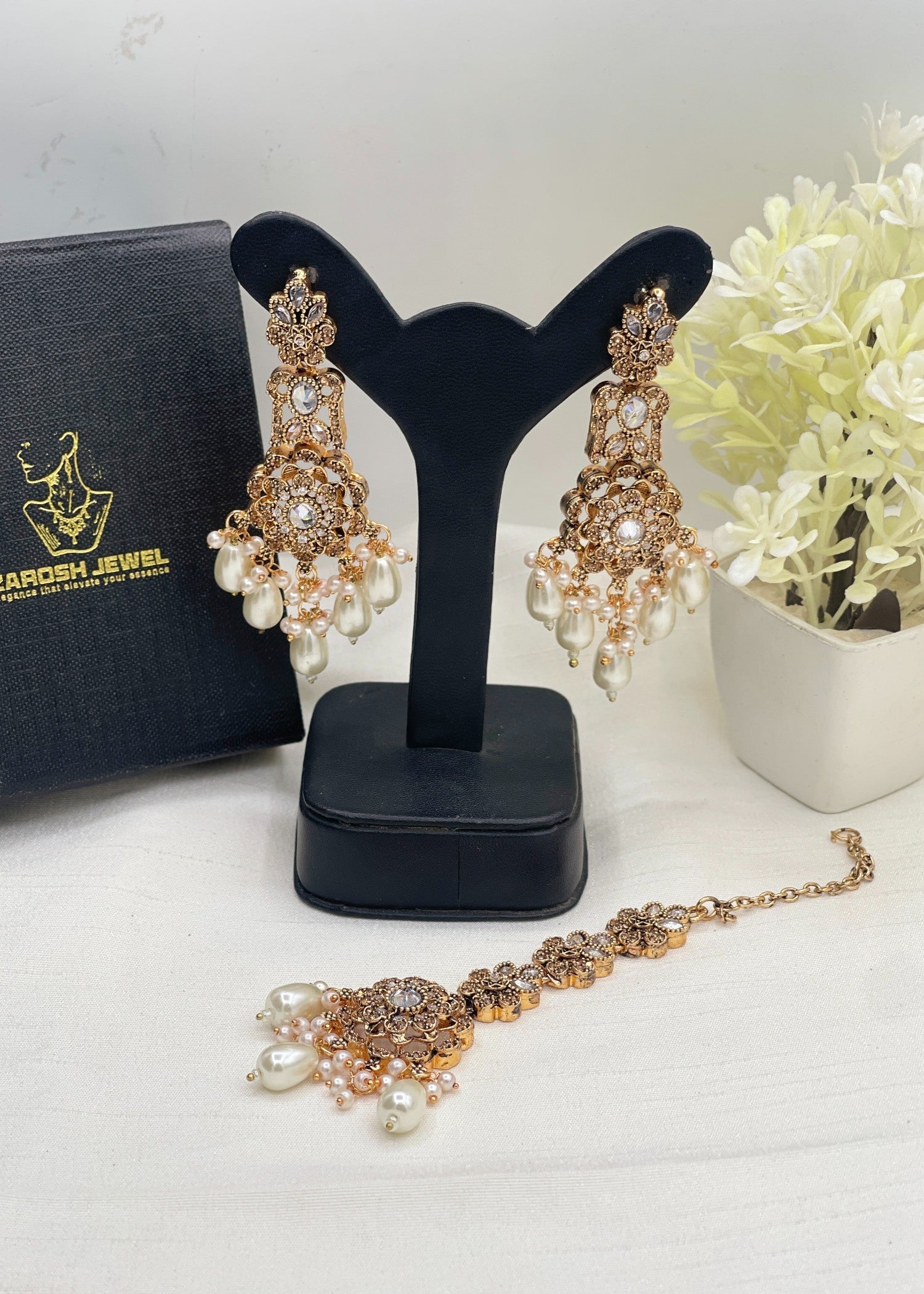 Sophia Earrings Tikka | ZAROSH JEWEL