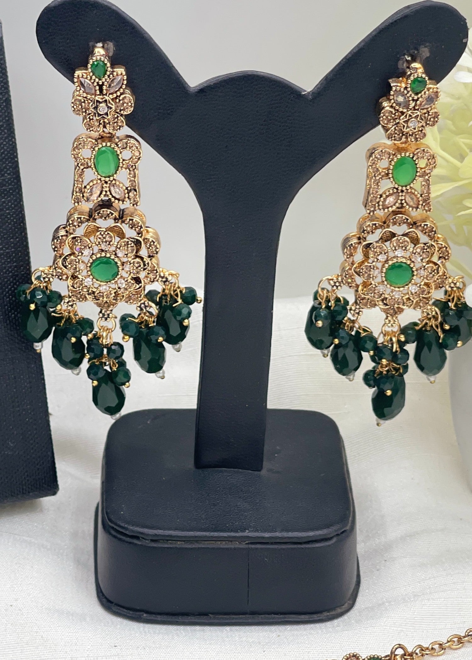 Sophia Earrings Tikka | ZAROSH JEWEL