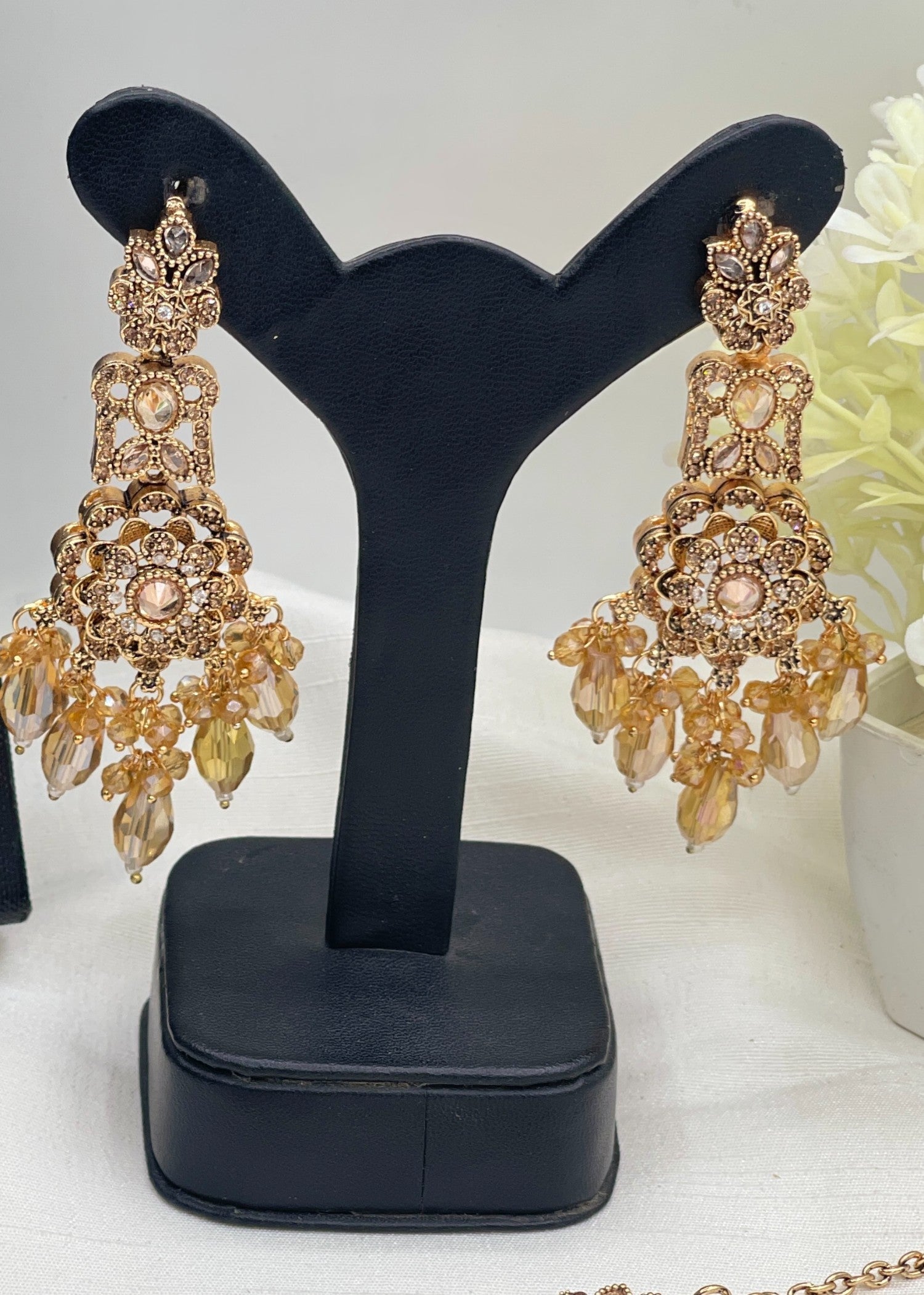 Sophia Earrings Tikka | ZAROSH JEWEL