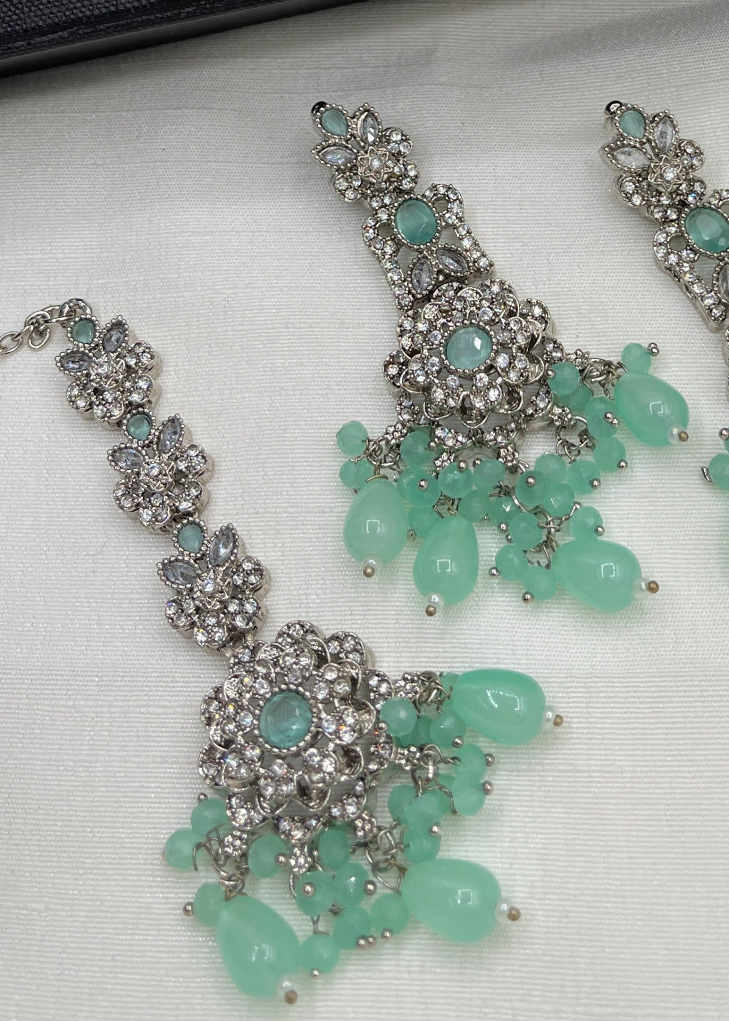Sophia Earrings Tikka | ZAROSH JEWEL