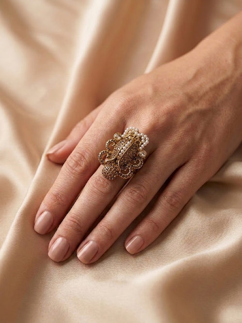 The Lubna Ring