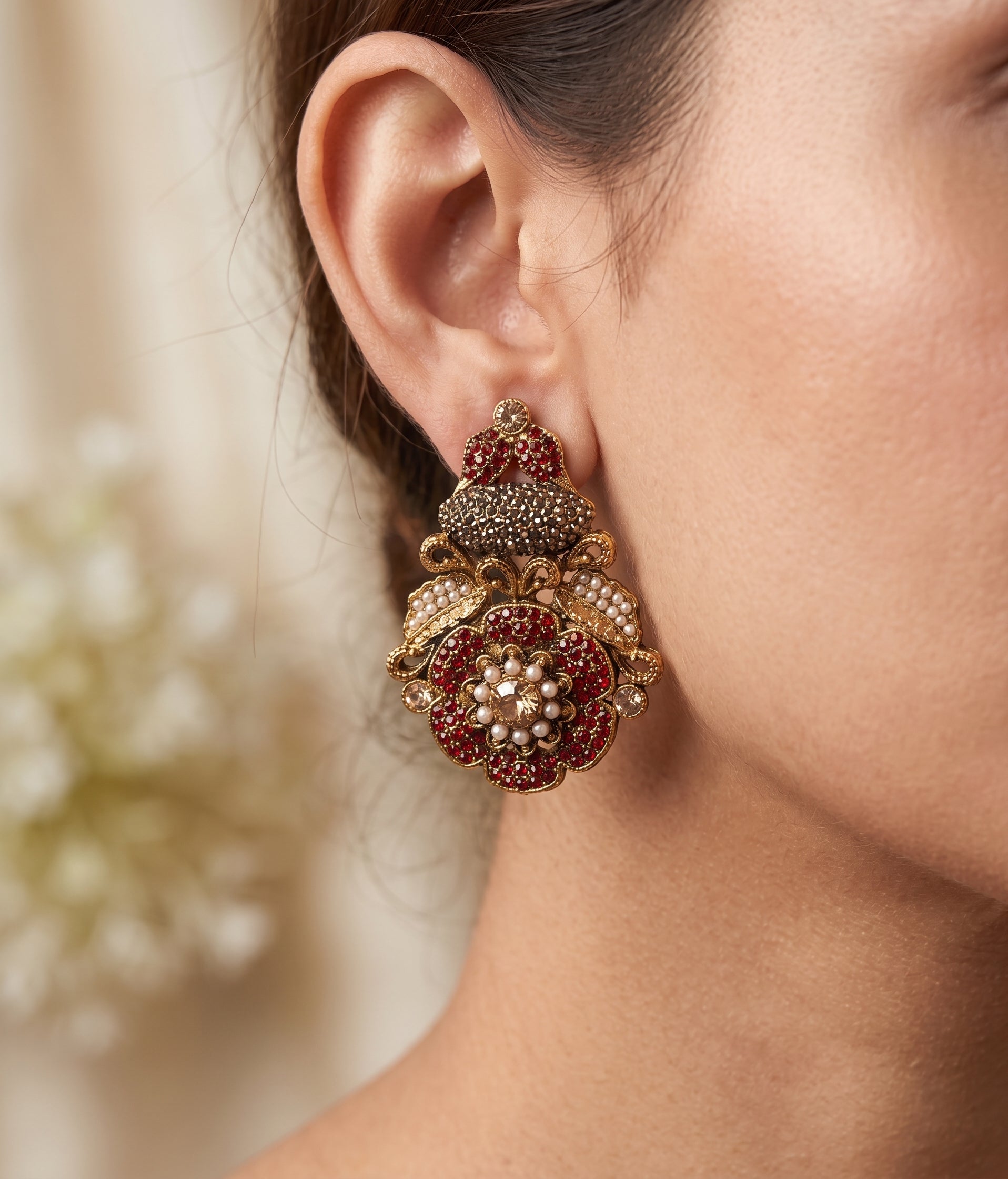 Dareen Heritage Statement Studs