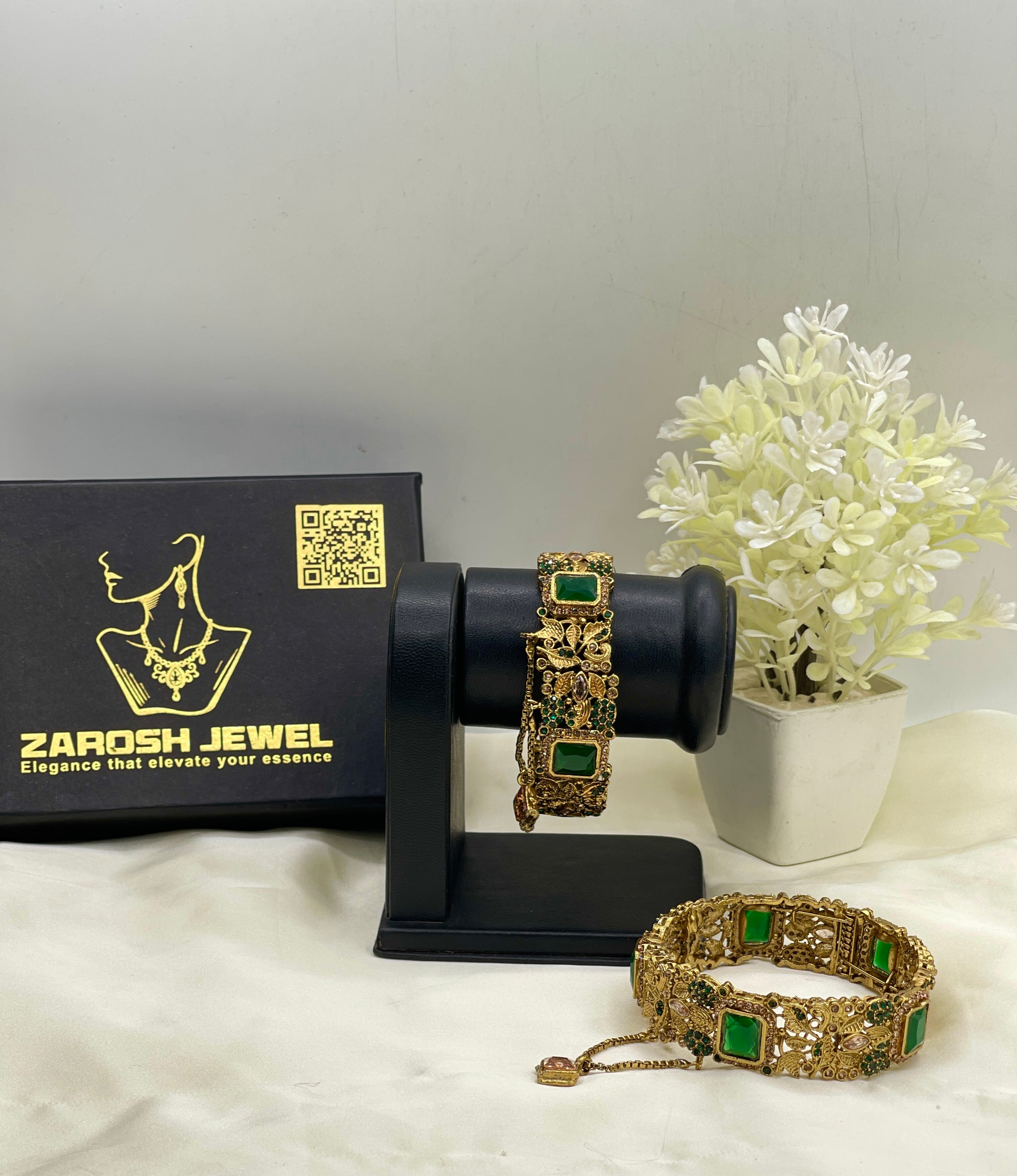 Falisha Adjustable Bangle