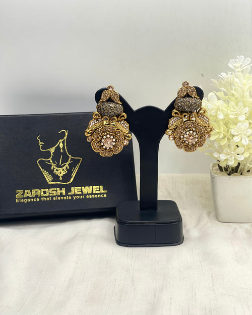 Dareen Heritage Statement Studs