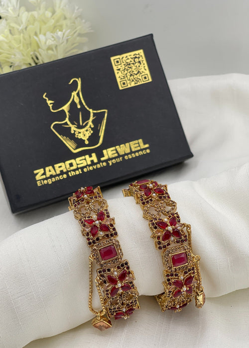 Shop the Aabis Openable Bangle Set from Zarosh Jewel