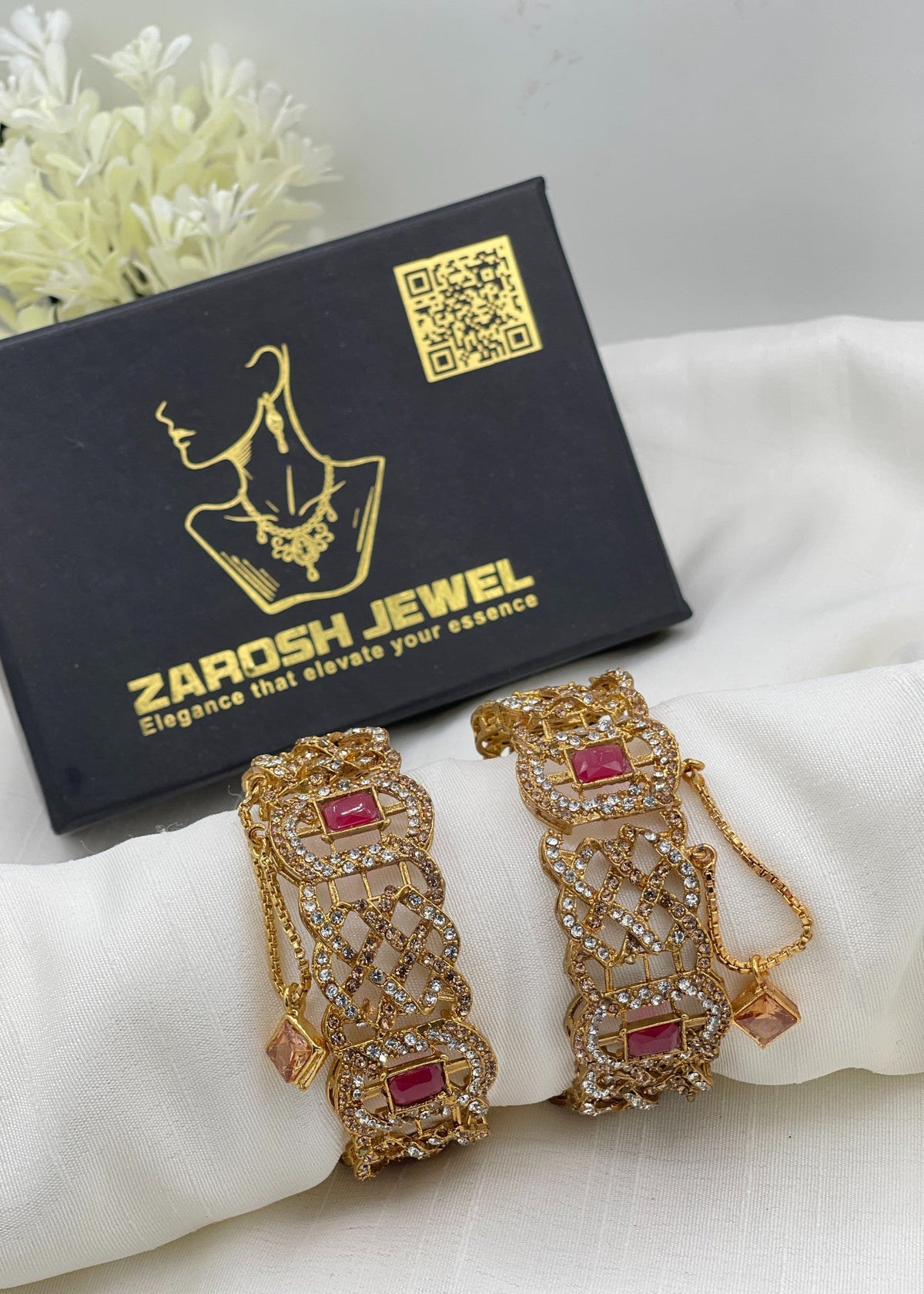 Shop the Aafia Openable Bangle Set from Zarosh Jewel
