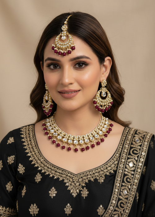 Aaliyah Kundan Necklace Set by Zarosh Jewel