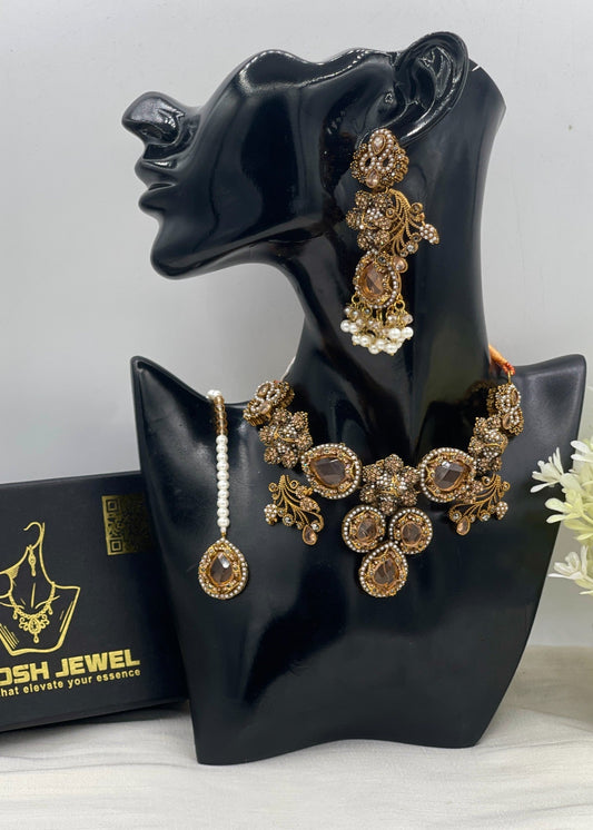 Shop the Adeela Elegent Choker Set from Zarosh Jewel
