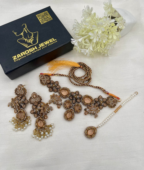 Adeela Elegent Choker Set