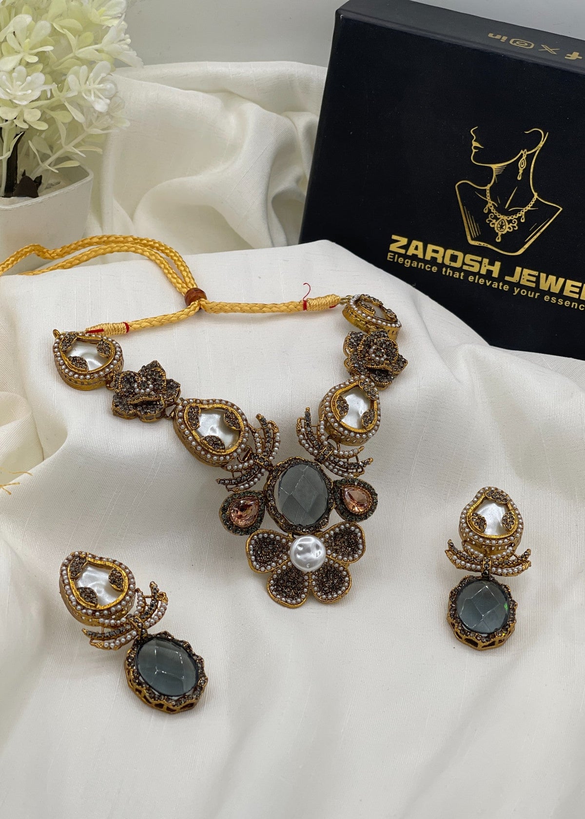 Shop the Afeefa Necklace Set from Zarosh Jewel