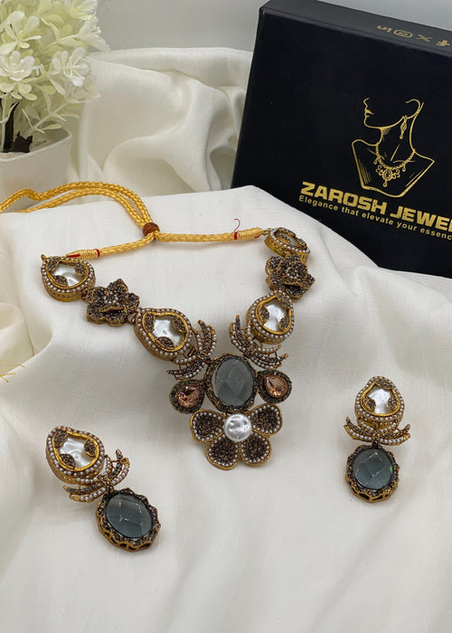 Shop the Afeefa Necklace Set from Zarosh Jewel
