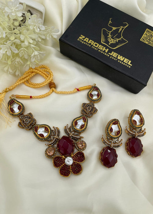 Shop the Afeefa Necklace Set from Zarosh Jewel