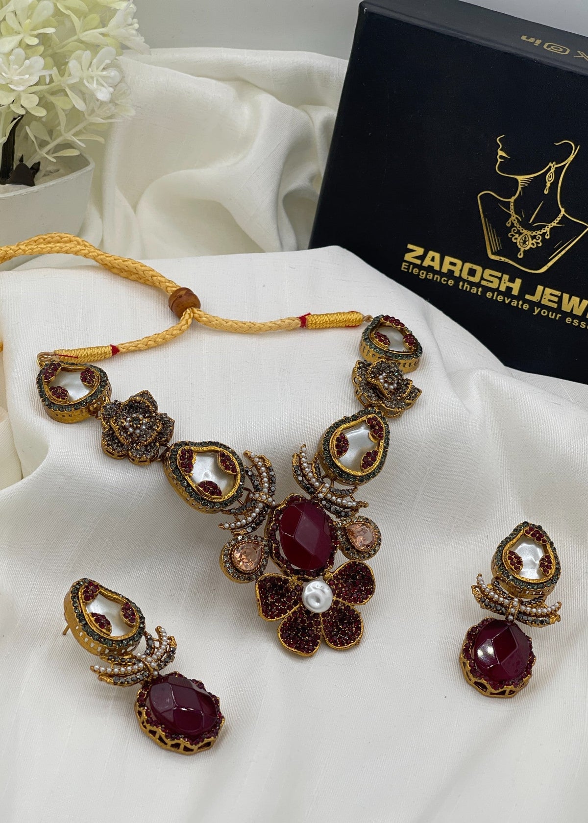 Shop the Afeefa Necklace Set from Zarosh Jewel