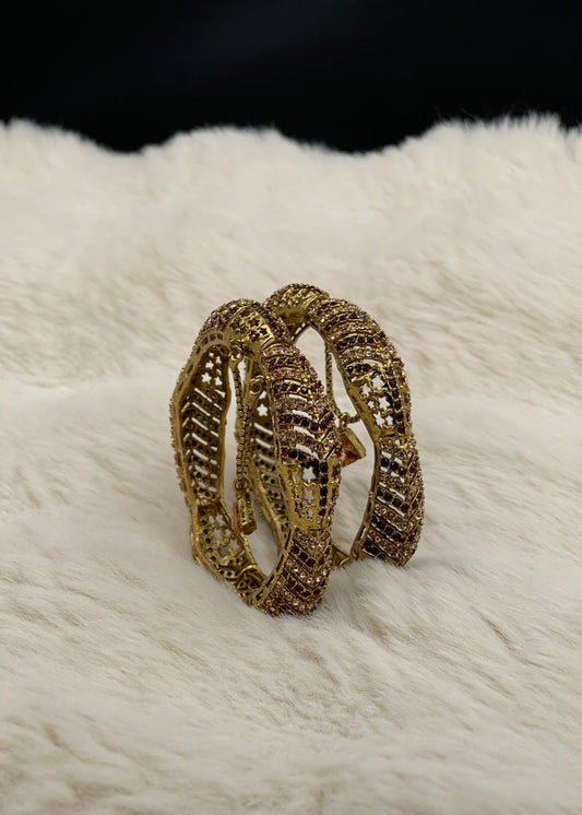 Afshan Bangle Set by Zarosh Jewel
