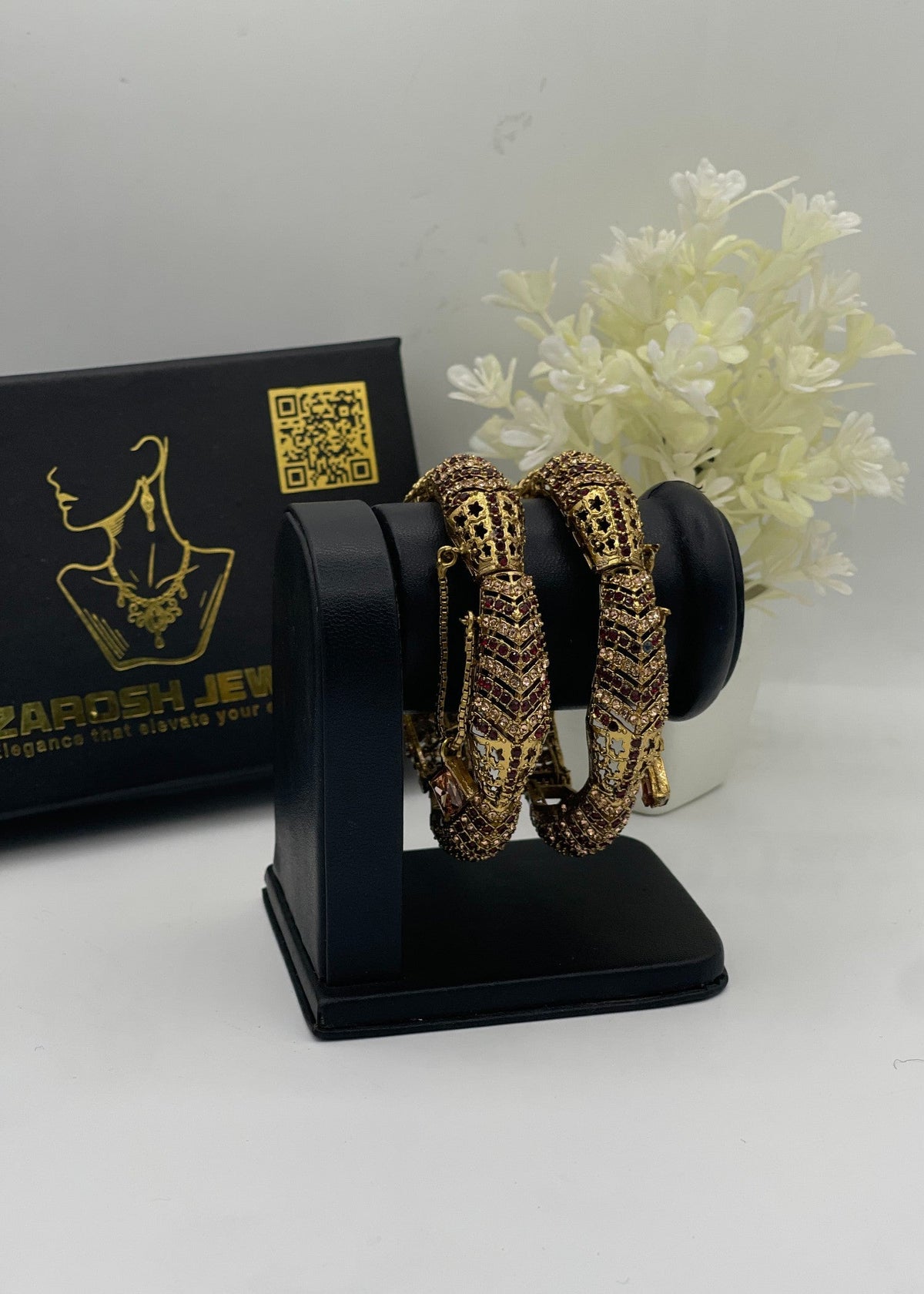 Shop the Afshan Bangle Set from Zarosh Jewel