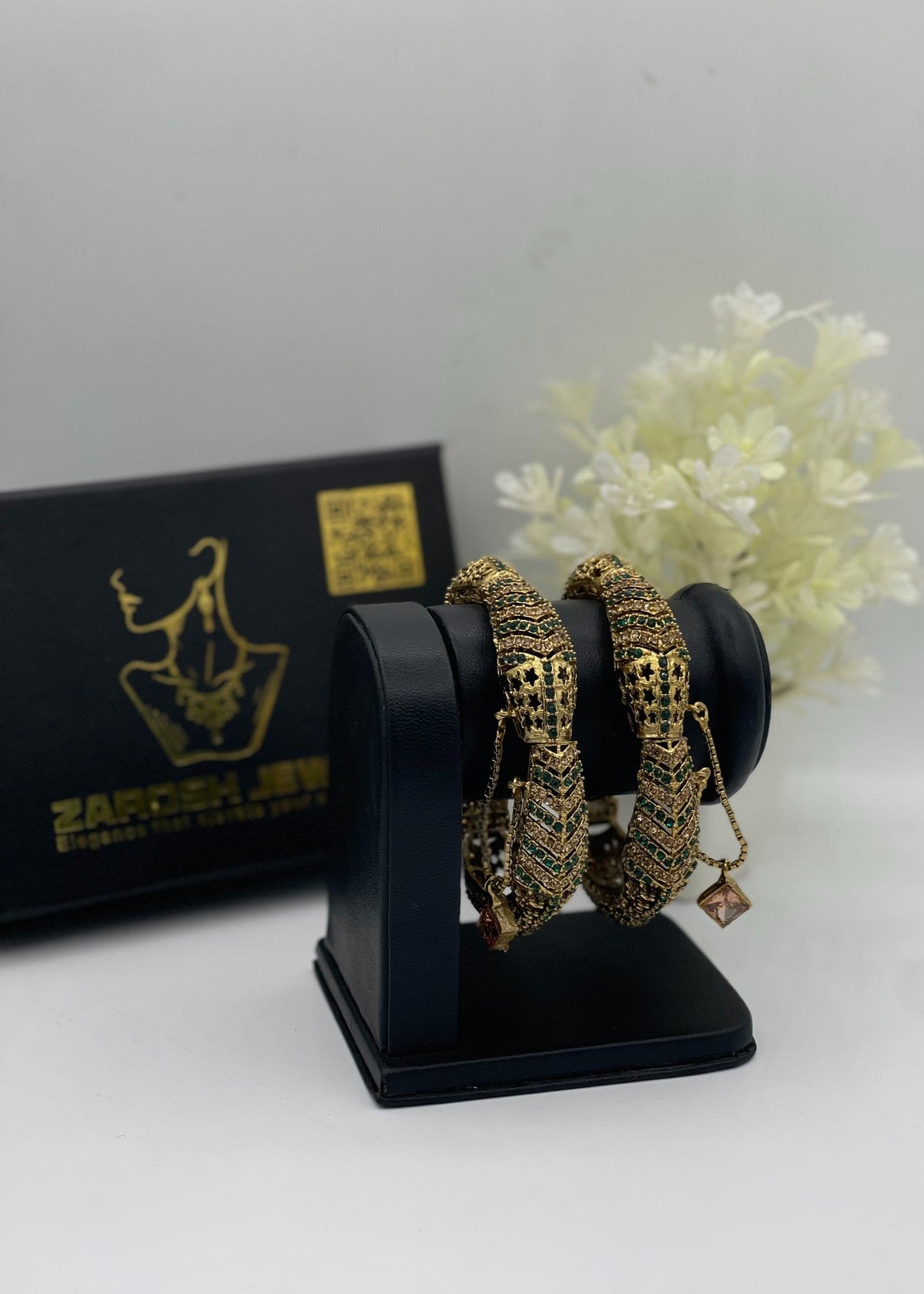 Shop the Afshan Bangle Set from Zarosh Jewel