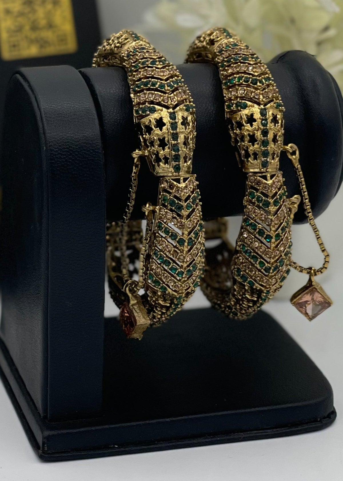 Shop the Afshan Bangle Set from Zarosh Jewel