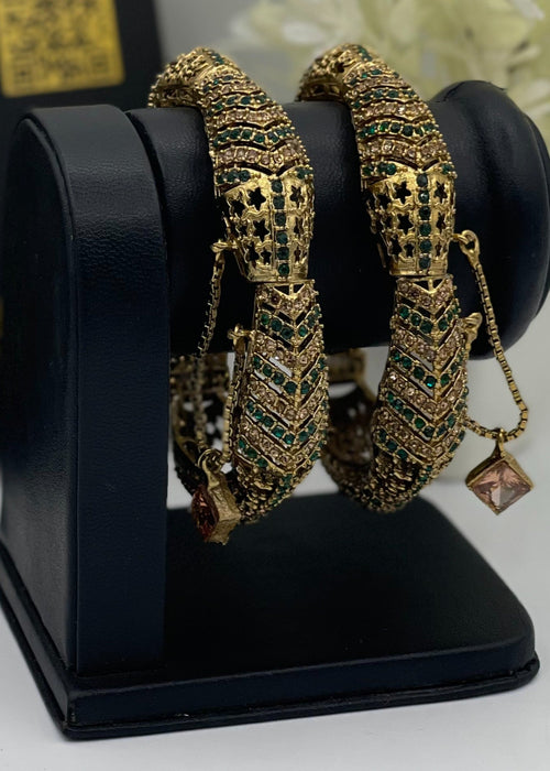 Shop the Afshan Bangle Set from Zarosh Jewel