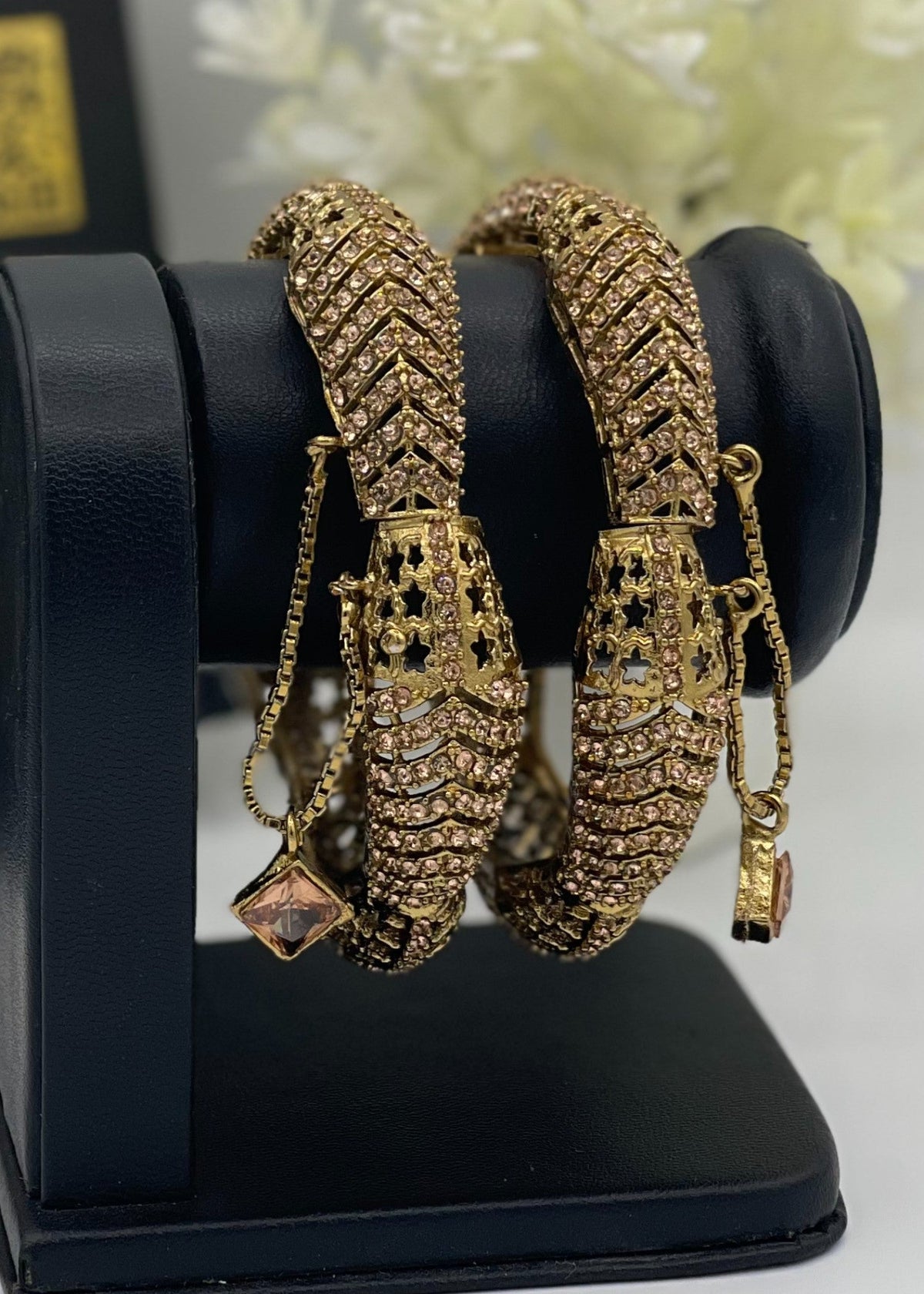 Shop the Afshan Bangle Set from Zarosh Jewel