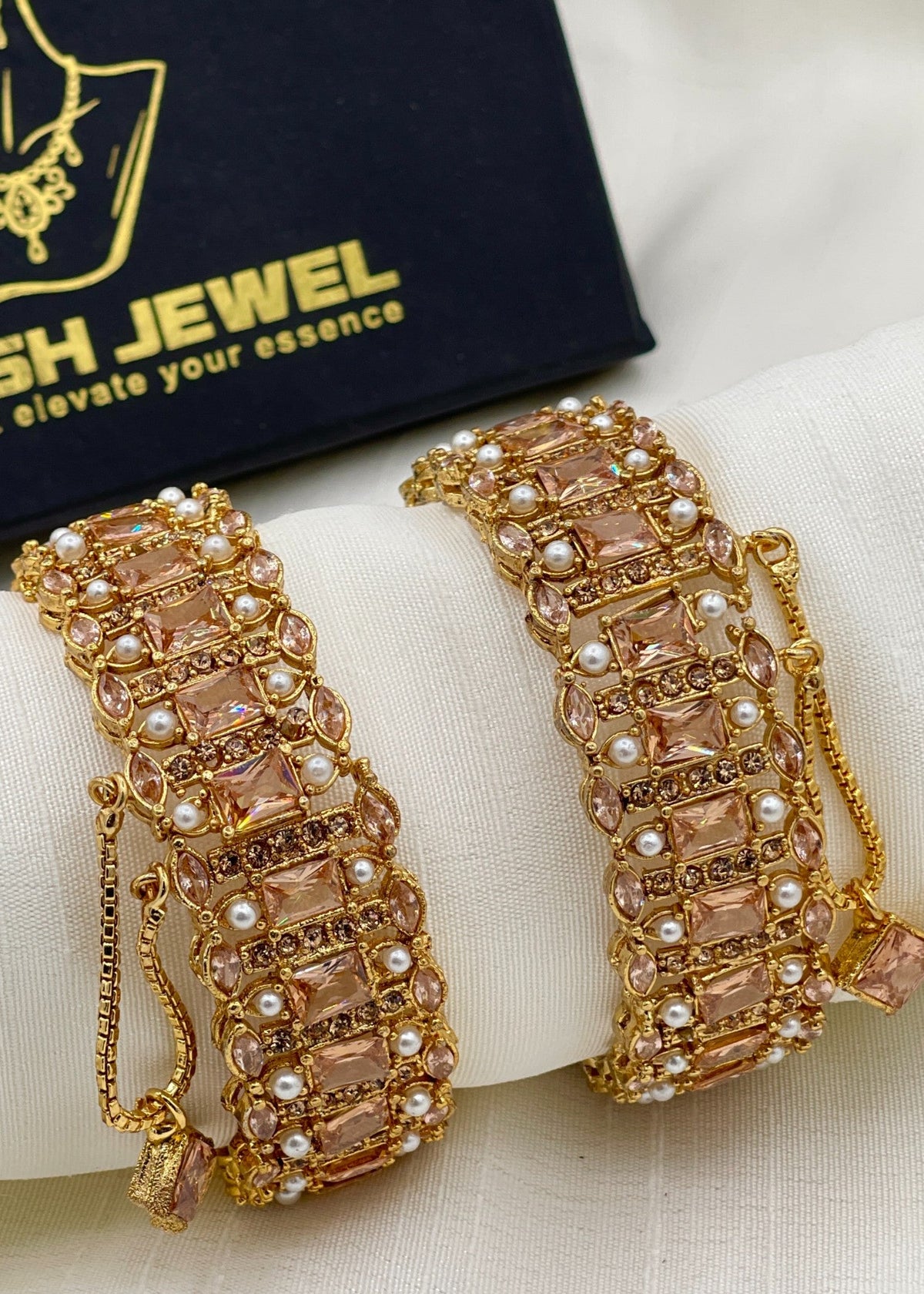 Shop the Aiana Bangle Set from Zarosh Jewel