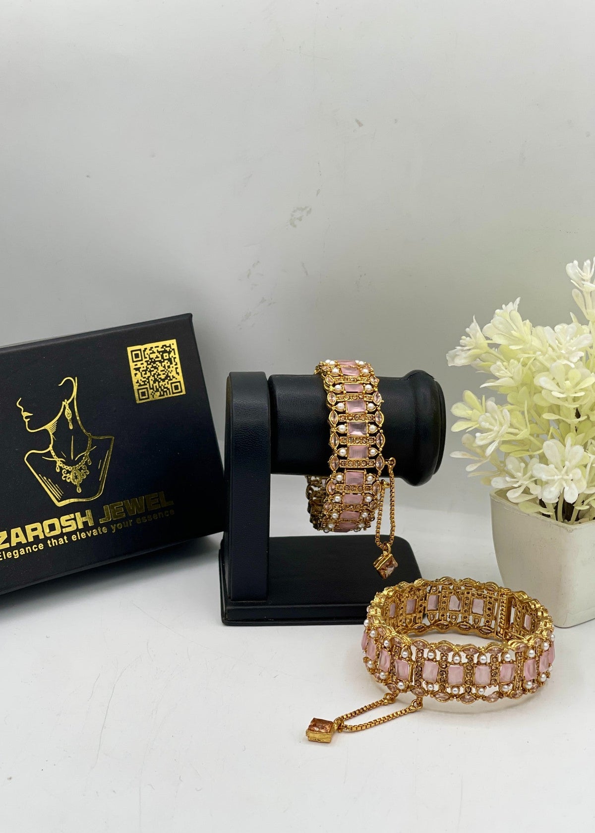 Shop the Aiana Bangle Set from Zarosh Jewel