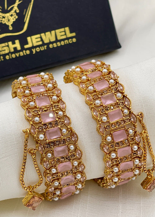 Shop the Aiana Bangle Set from Zarosh Jewel