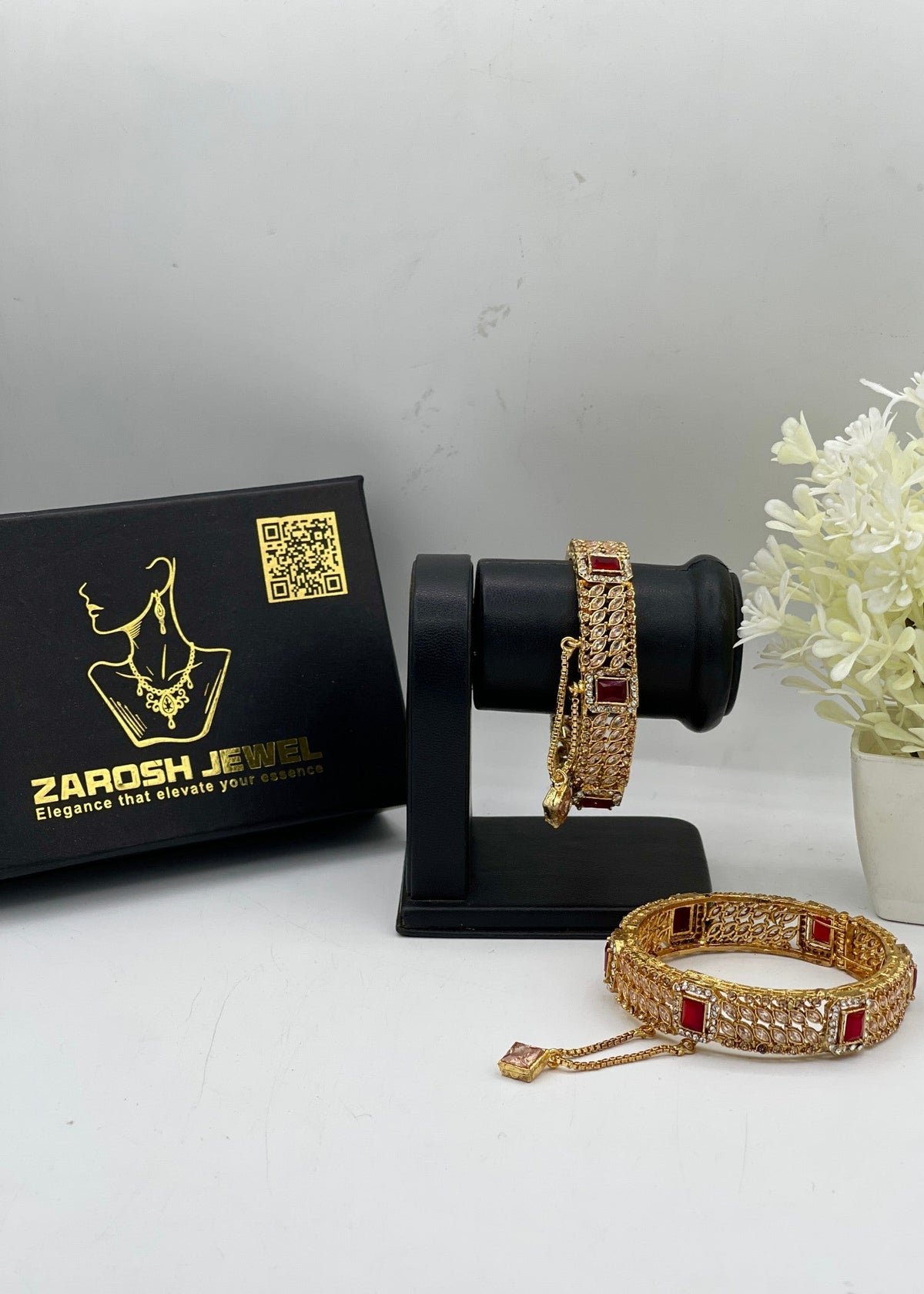 Shop the Aiman Openable Bangles from Zarosh Jewel