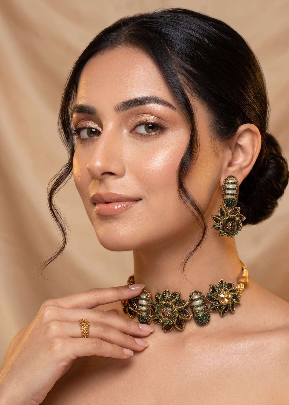 Shop the Aleyna Choker Set from Zarosh Jewel