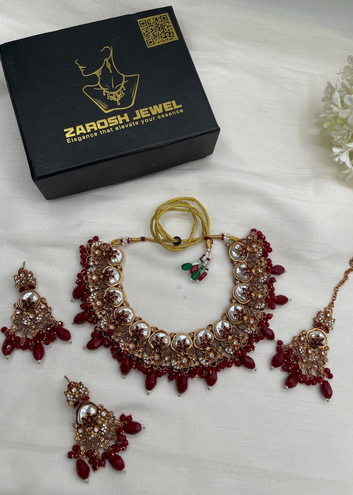 Shop the Alice Necklace Set from Zarosh Jewel