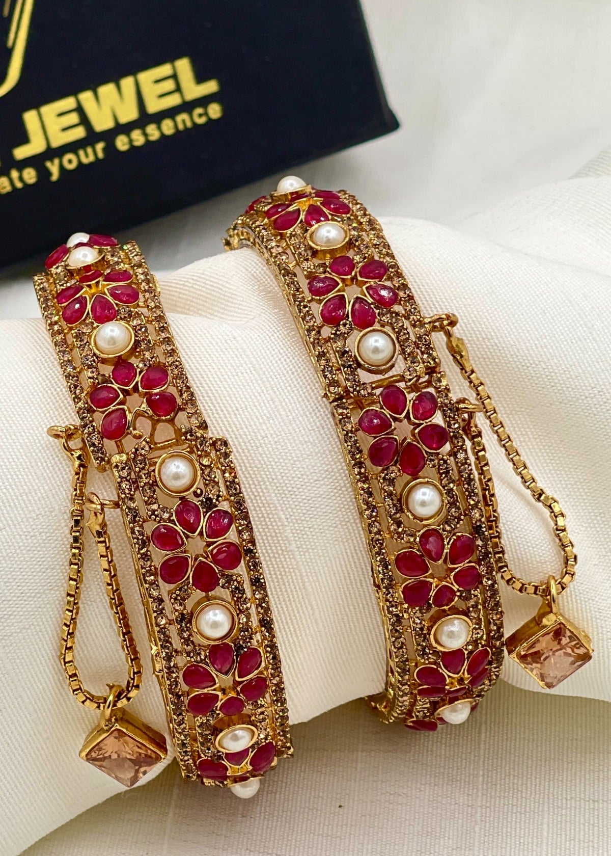 Shop the Aliza Openable Bangle Set from Zarosh Jewel