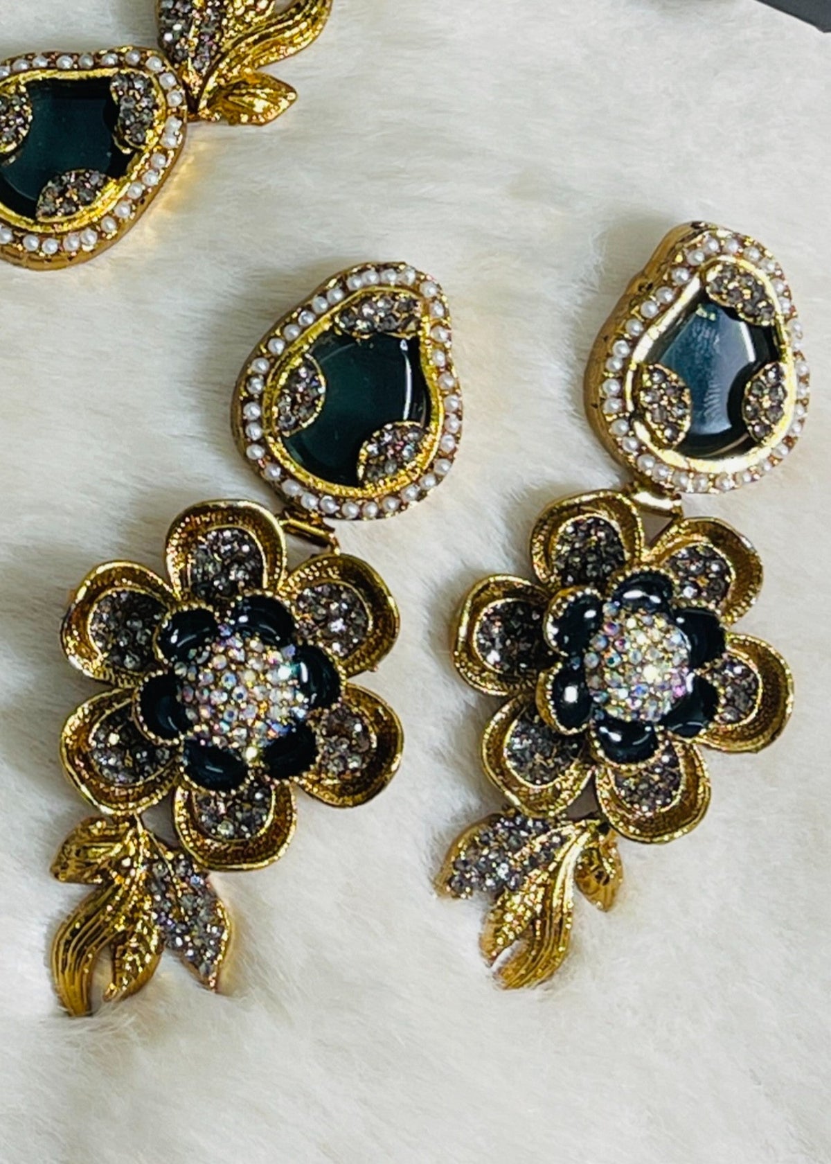 Shop the Amara Floral Choker from Zarosh Jewel