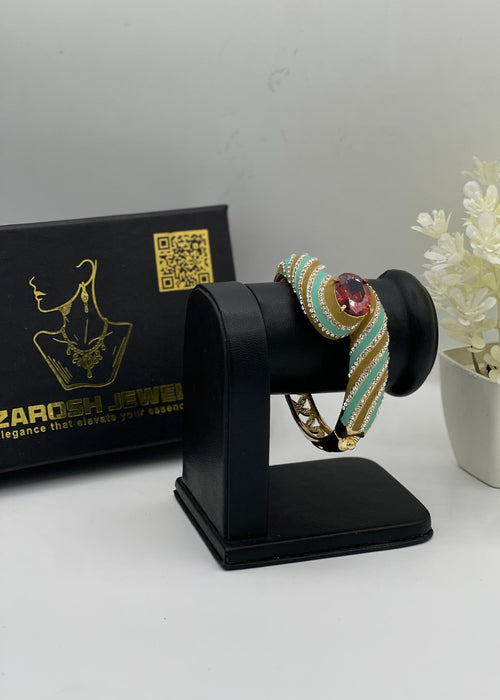 Shop the Amara Heritage Kada from Zarosh Jewel