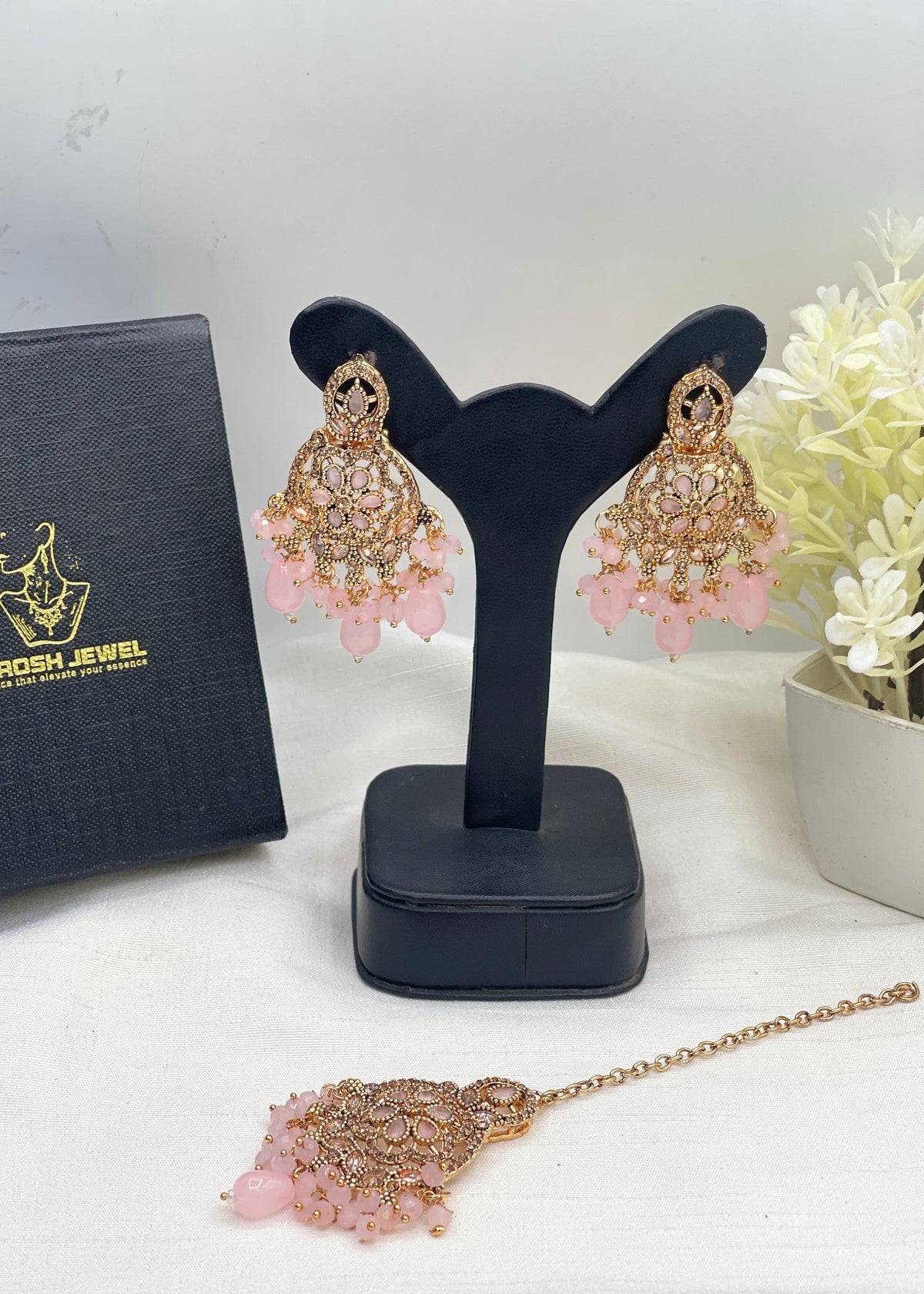 Shop the Amelia Earrings Tikka from Zarosh Jewel