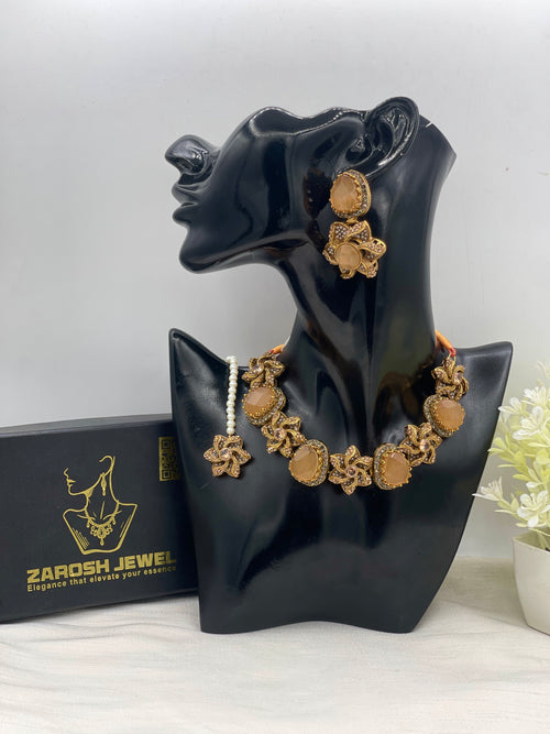Anbar Premium Choker Set