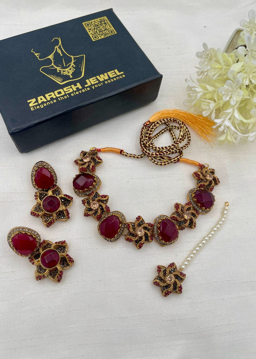 Shop the Anbar Premium Choker Set from Zarosh Jewel