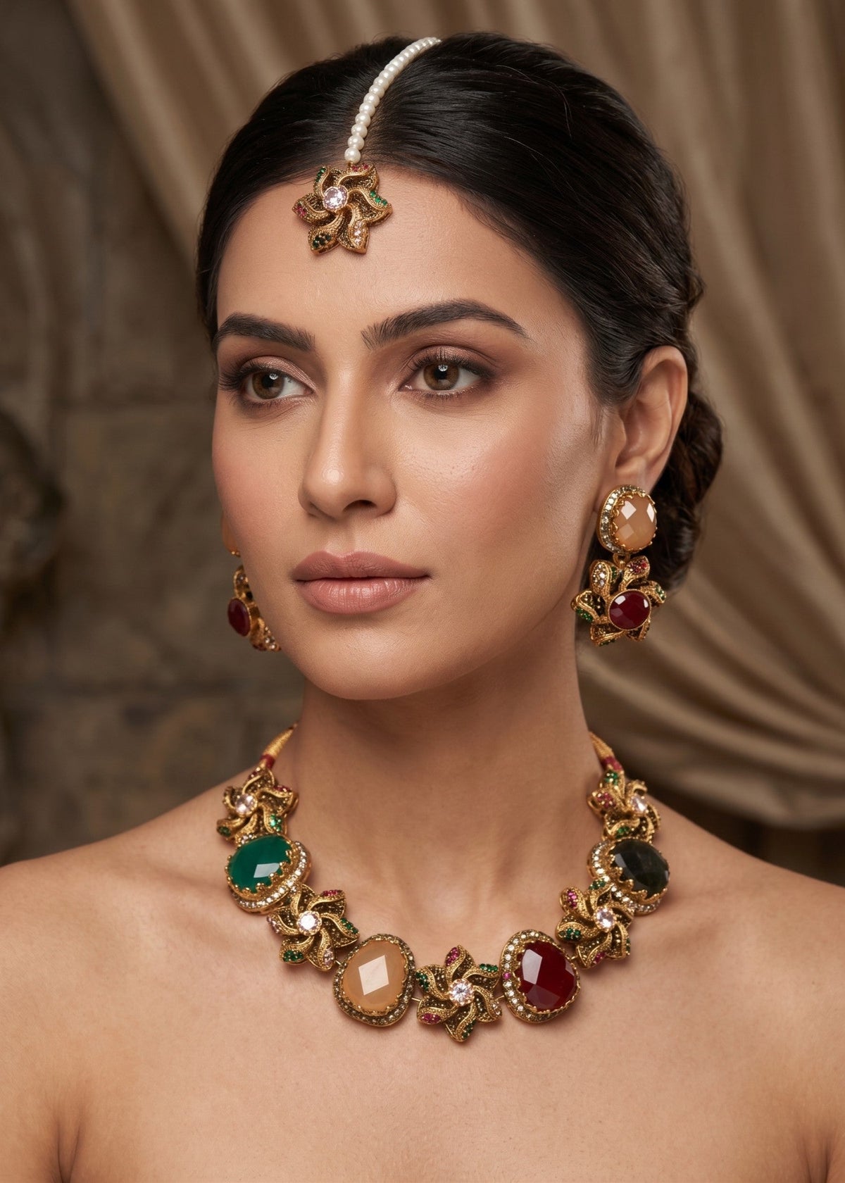 Shop the Anbar Premium Choker Set from Zarosh Jewel