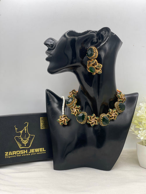 Anbar Premium Choker Set