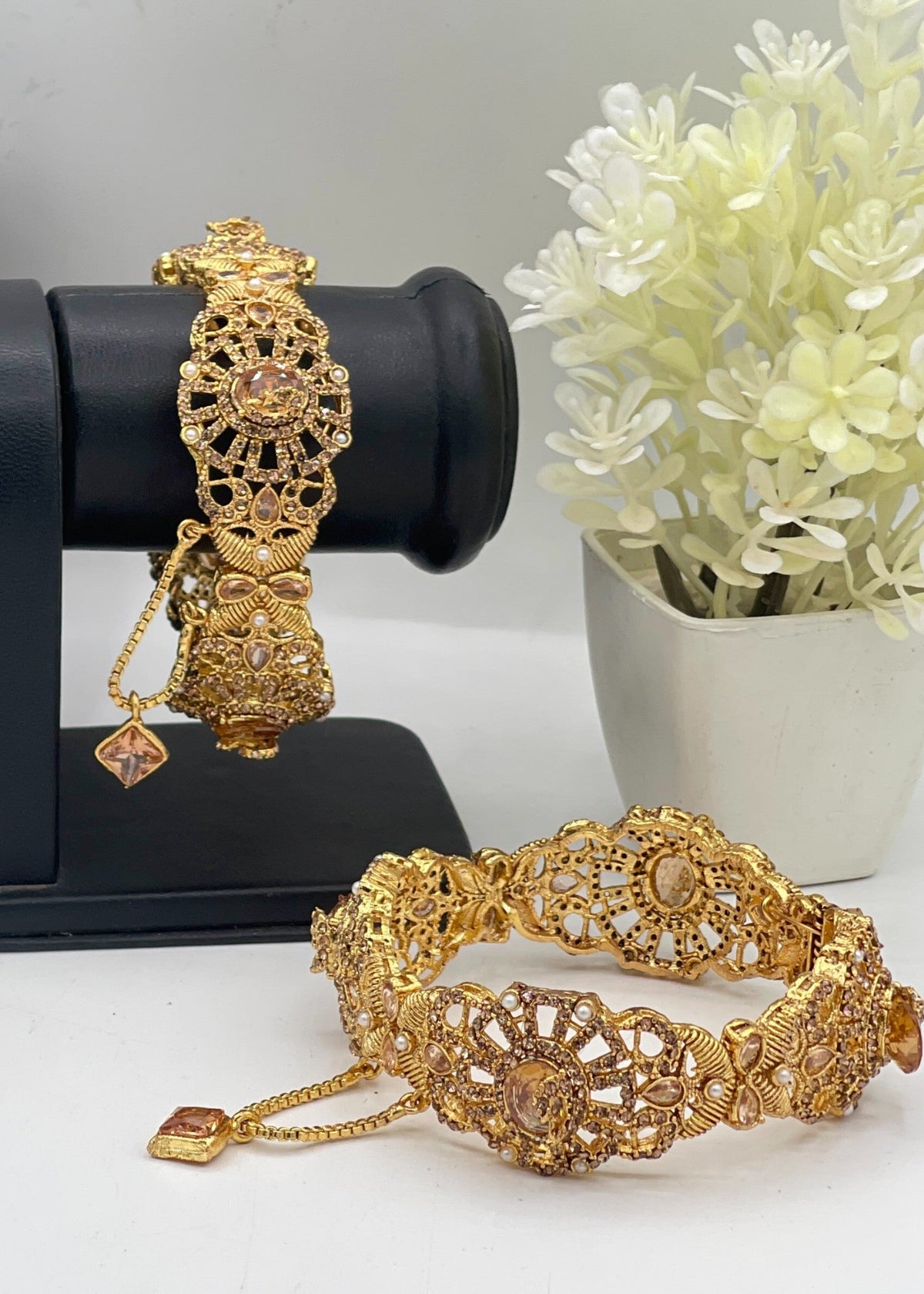 Shop the Anilaa Openable Bangle Set from Zarosh Jewel