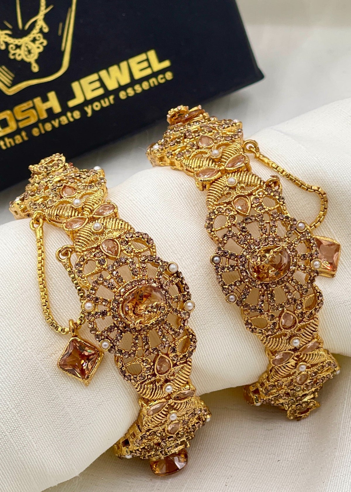 Shop the Anilaa Openable Bangle Set from Zarosh Jewel