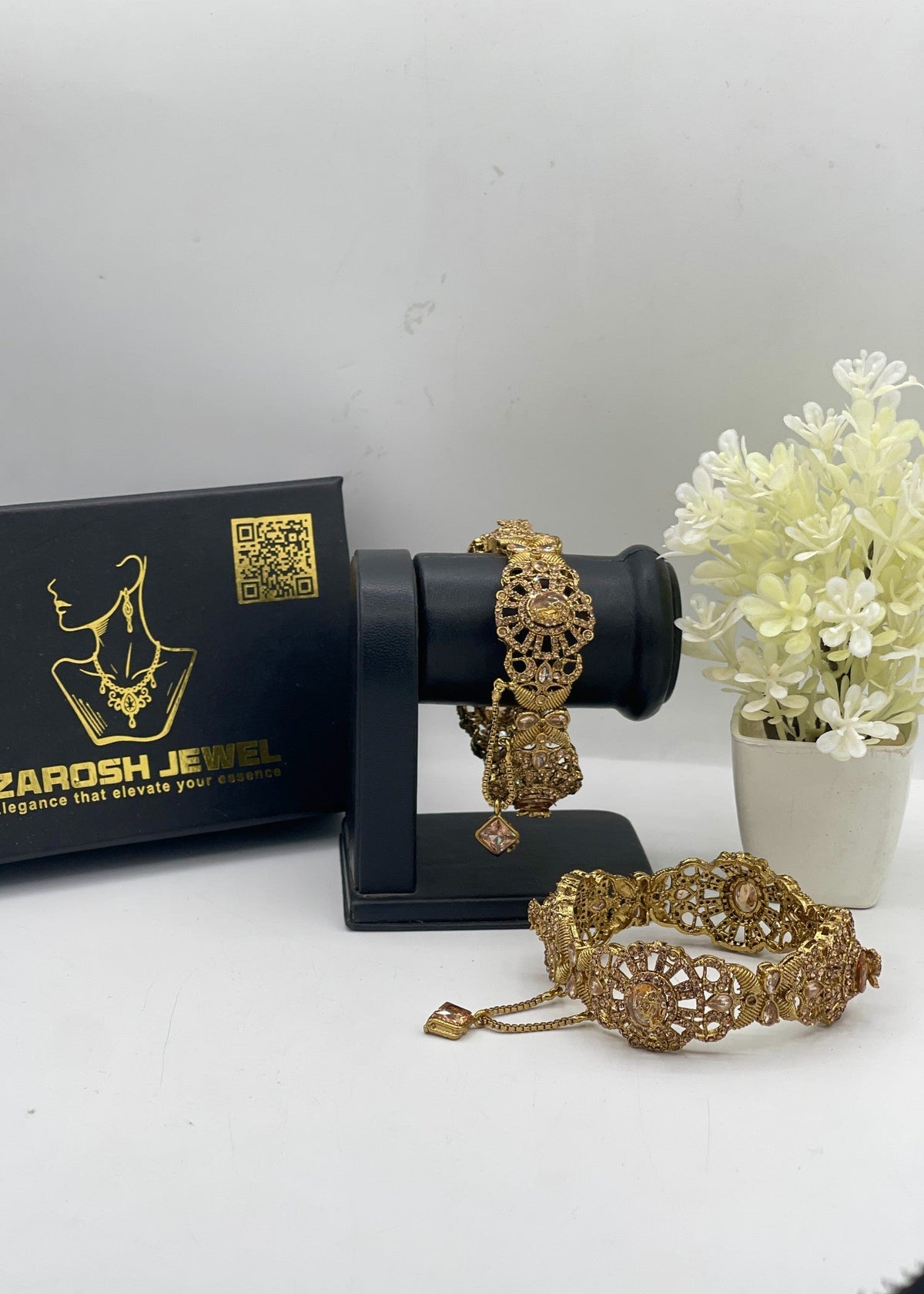 Shop the Anilaa Openable Bangle Set from Zarosh Jewel