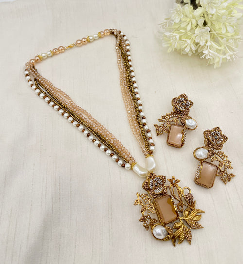 Shop the Anum Mala Set from Zarosh Jewel
