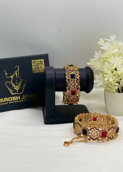 Shop the Aqsa Openable Bangle Set from Zarosh Jewel