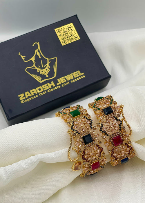 Shop the Aqsa Openable Bangle Set from Zarosh Jewel